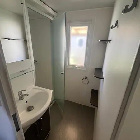 Mobil Spacieux 6-8 Pers, 4 Etoiles, La Carabasse *