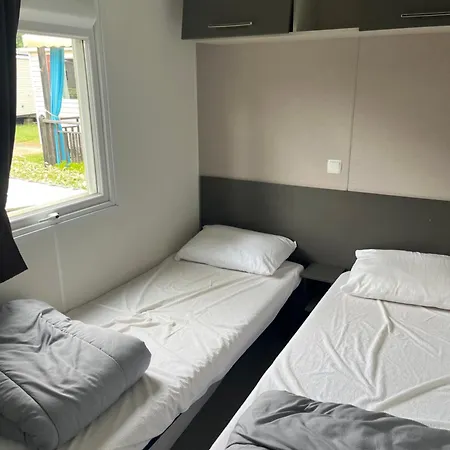 Mobil Spacieux 6-8 Pers, 4 Etoiles, La Carabasse Kemp *
