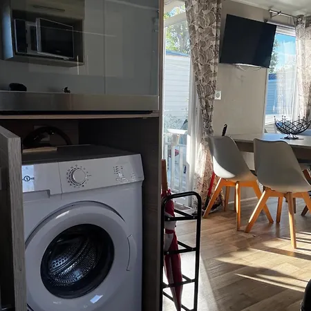 Kemp Mobil Spacieux 6-8 Pers, 4 Etoiles, La Carabasse *