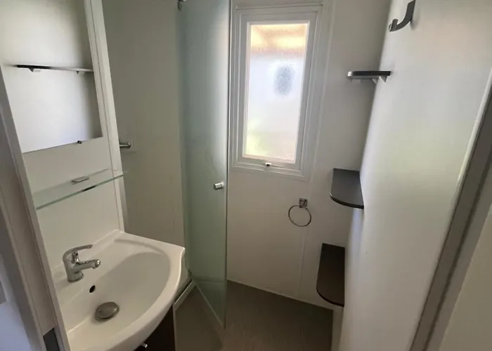 Mobil Spacieux 6-8 Pers, 4 Etoiles, La Carabasse *